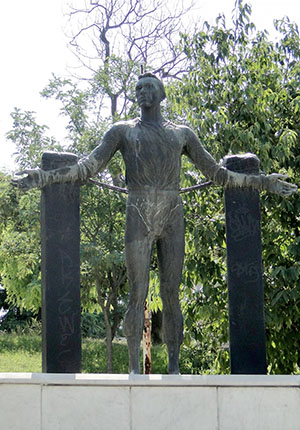 Statue of Szajnowicz Iwanow